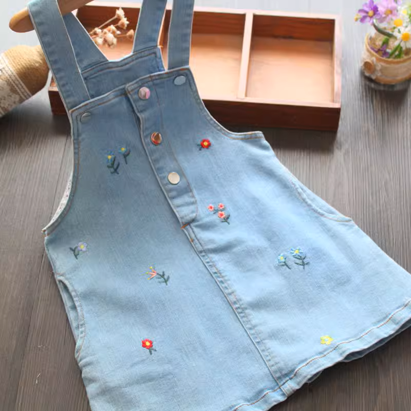 Голубой хлопковый сарафан с цветочной вышивкой для девочки