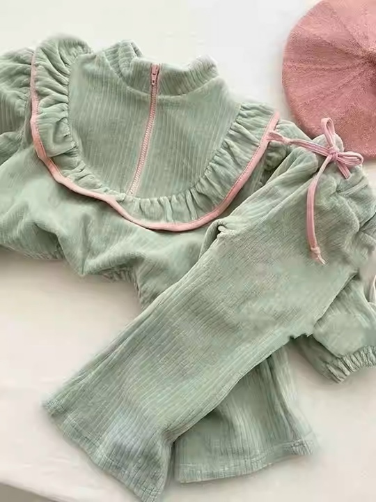 Костюм детский